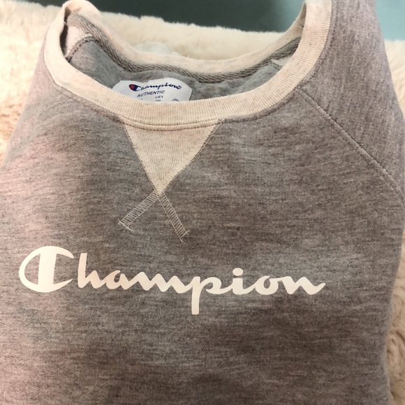 True vintage Champion Sweatshirt - Picture 3 of 5